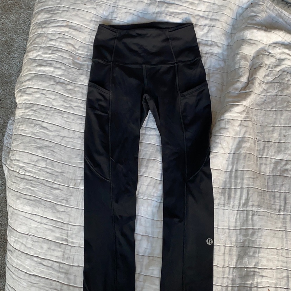 Lulu lemon legging black size 0, worn once